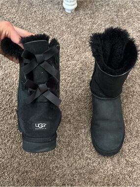 UGG Women's Bailey Bow II Boots Black Size 11